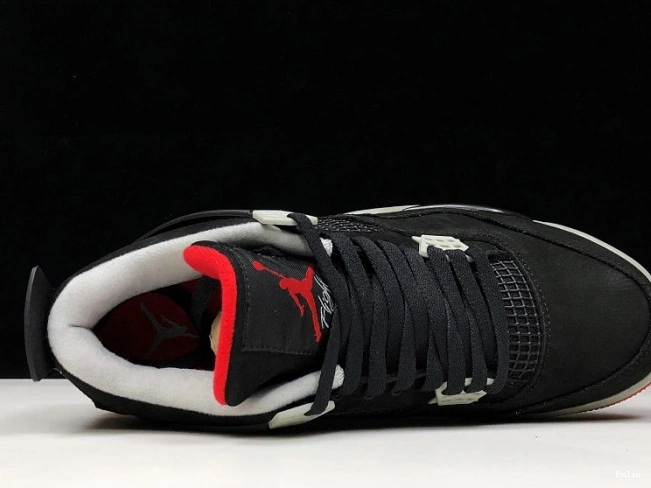Bmlin 4 RETRO BLACK JORDAN CEMENT 308497-060 0808